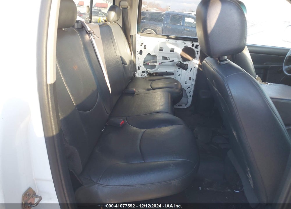 2005 DODGE RAM 1500 ST VIN: 1D7HU18P15J612004