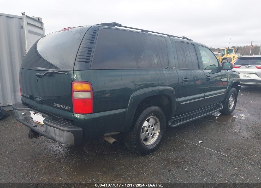 2001 CHEVROLET SUBURBAN 1500 LT VIN: 3GNFK16T31G174094