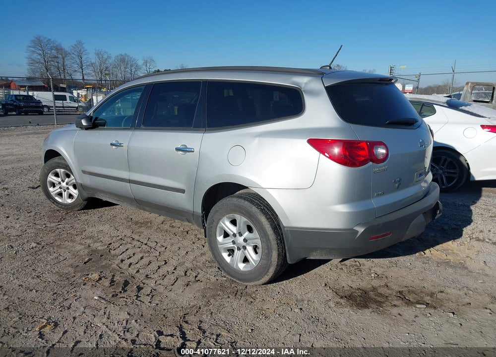 2012 CHEVROLET TRAVERSE LS VIN: 1GNKVEED5CJ163252
