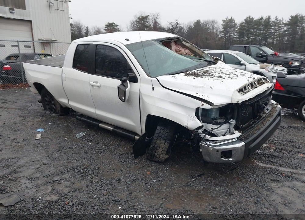 2014 TOYOTA TUNDRA LIMITED 5.7L V8 VIN: 5TFBY5F10EX345963