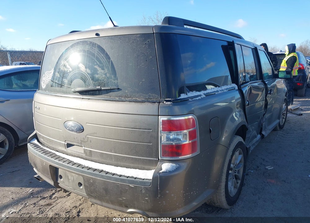 2014 FORD FLEX SE VIN: 2FMGK5B82EBD38915
