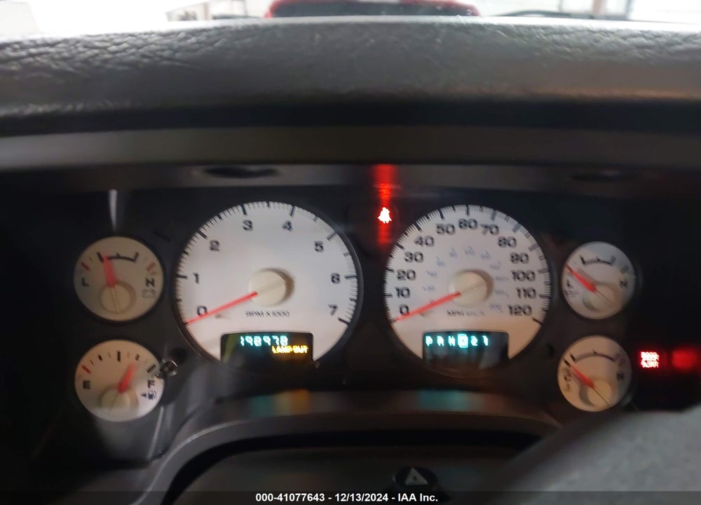 2005 DODGE RAM 1500 SLT/LARAMIE VIN: 1D7HA18D85J624276