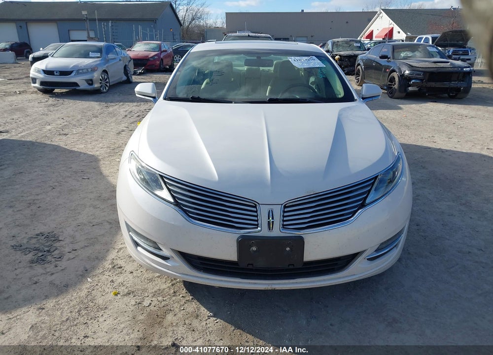 2014 LINCOLN MKZ VIN: 3LN6L2JK2ER810679