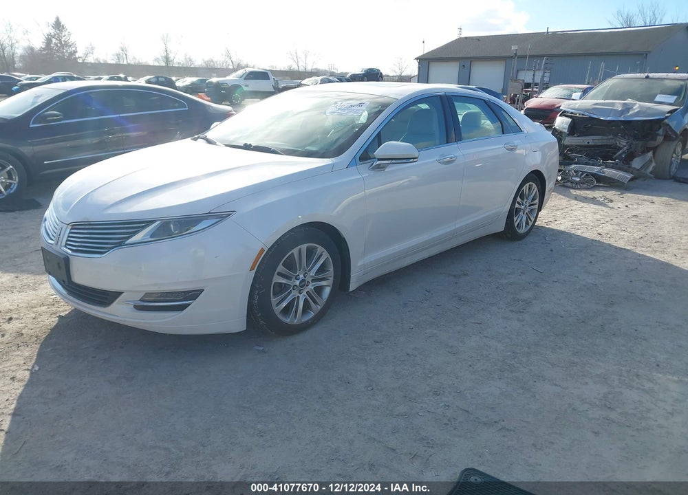 2014 LINCOLN MKZ VIN: 3LN6L2JK2ER810679
