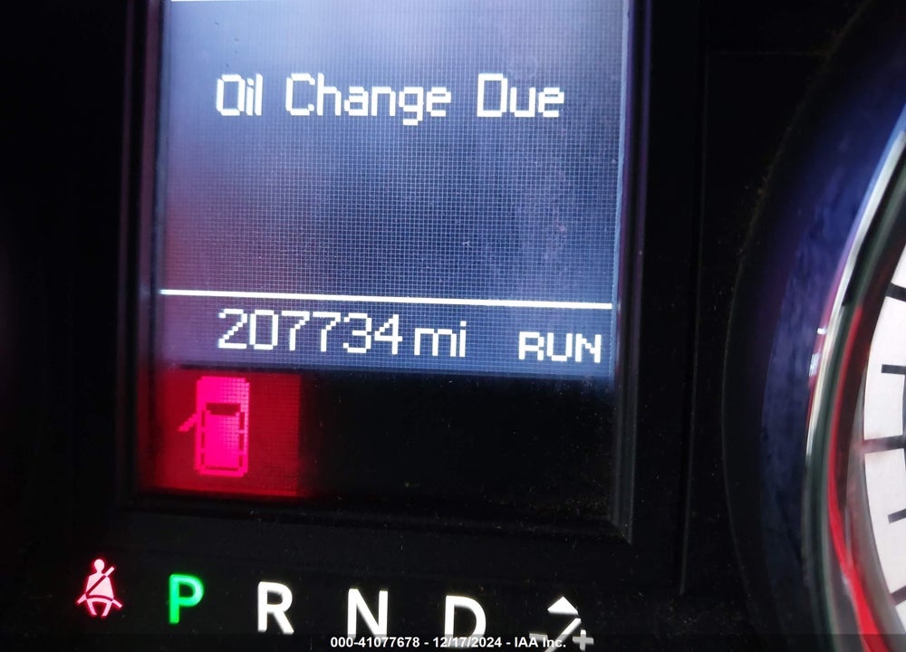 2011 DODGE GRAND CARAVAN CREW VIN: 2D4RN5DG8BR727587