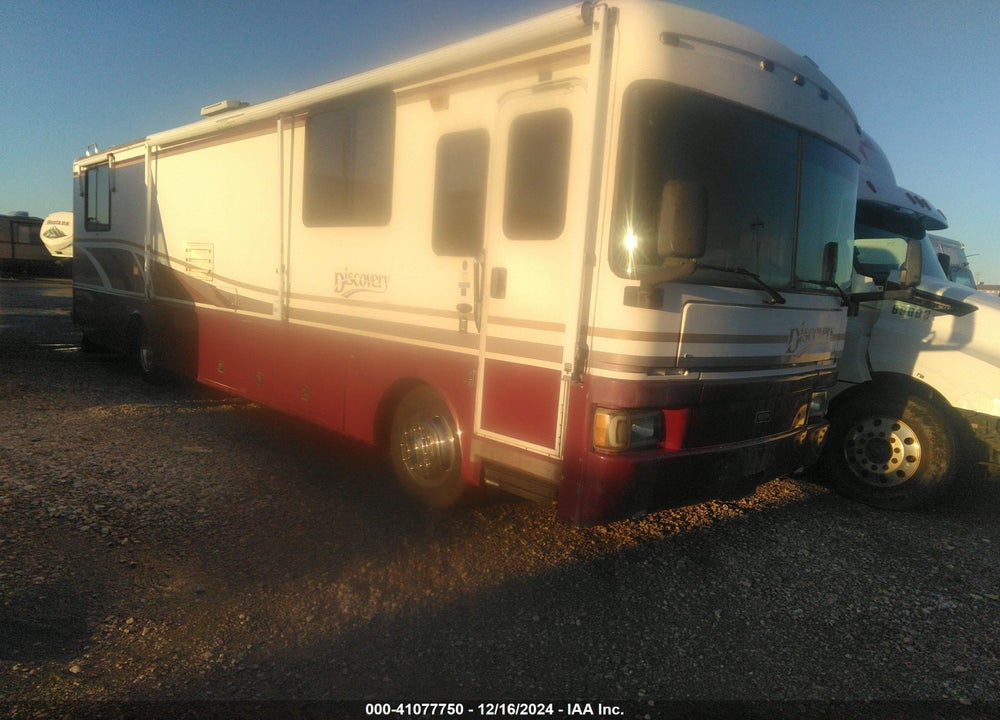 1998 FREIGHTLINER CHASSIS X LINE MOTOR HOME VIN: 4UZ6XFBC7WCA72755