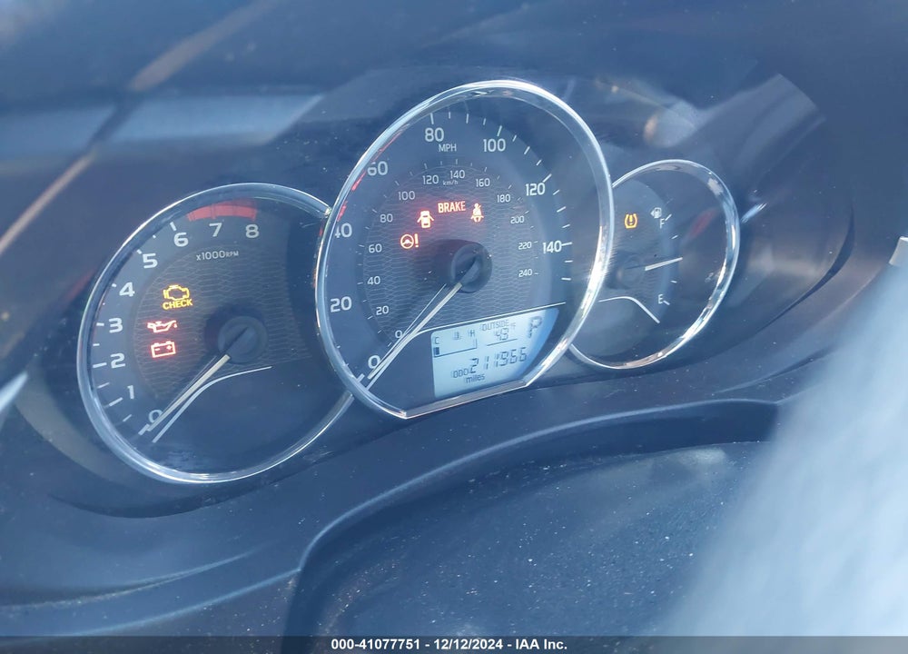 2014 TOYOTA COROLLA LE VIN: 2T1BURHE8EC200235