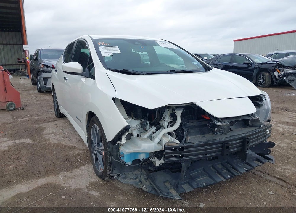 2018 NISSAN LEAF SV VIN: 1N4AZ1CP8JC312047