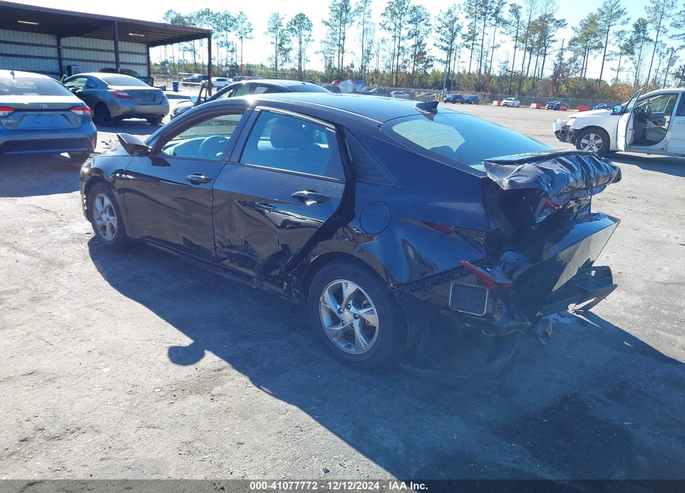 2021 HYUNDAI ELANTRA VIN: 5NPLL4AG0MH021656