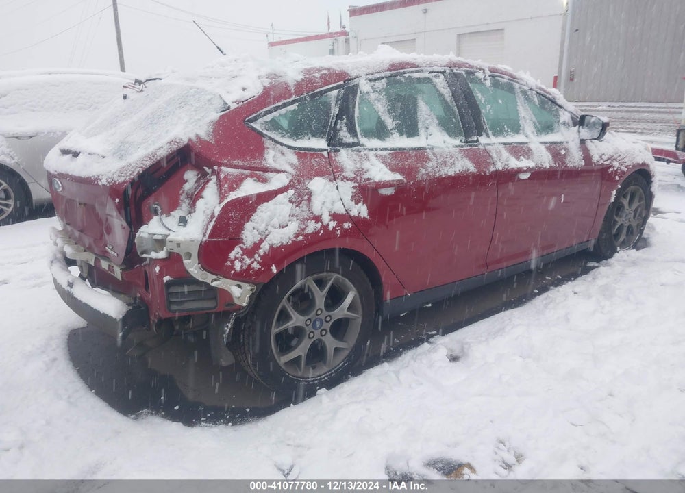 2014 FORD FOCUS SE VIN: 1FADP3K2XEL131140