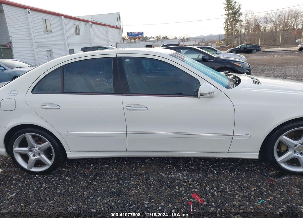 2009 MERCEDES-BENZ E 350 VIN: WDBUF56X29B420571