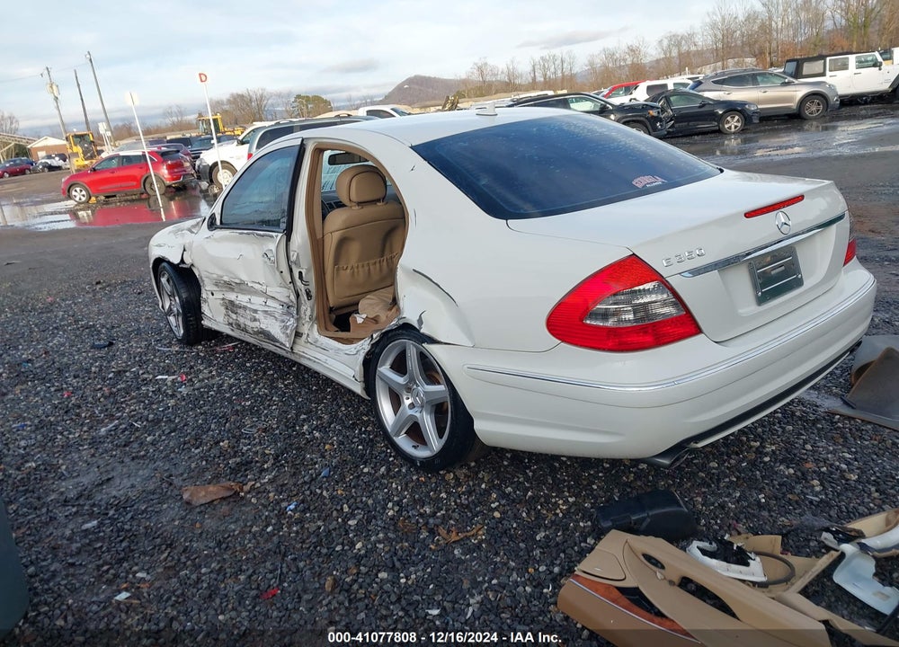 2009 MERCEDES-BENZ E 350 VIN: WDBUF56X29B420571