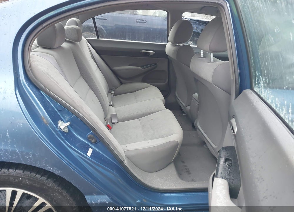 2010 HONDA CIVIC LX VIN: 2HGFA1F58AH573520