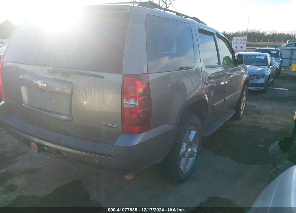 2009 CHEVROLET TAHOE LT2 VIN: 1GNFC23069R193215