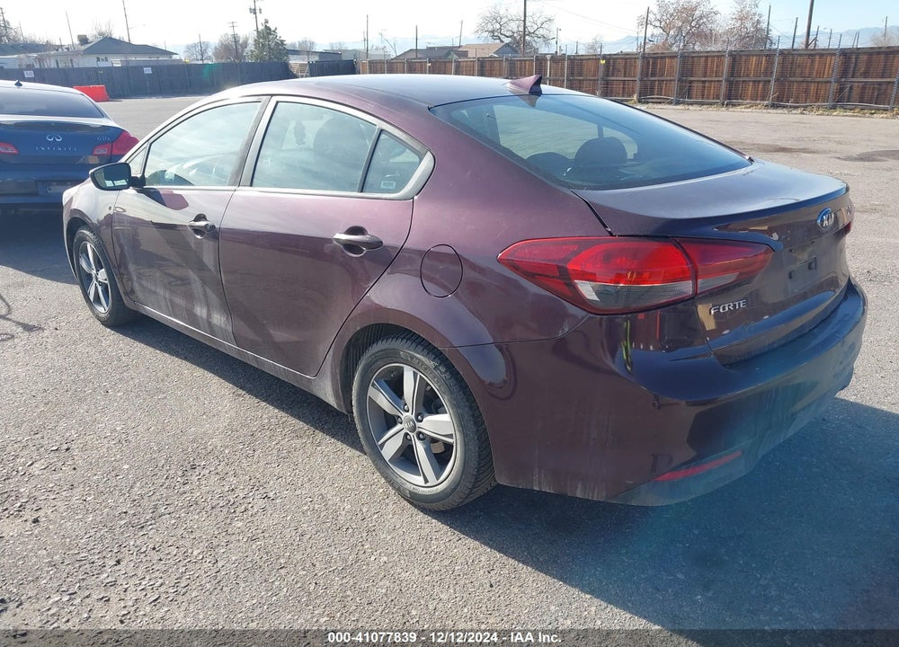 2018 KIA FORTE VIN: 3KPFL4A78JE176274