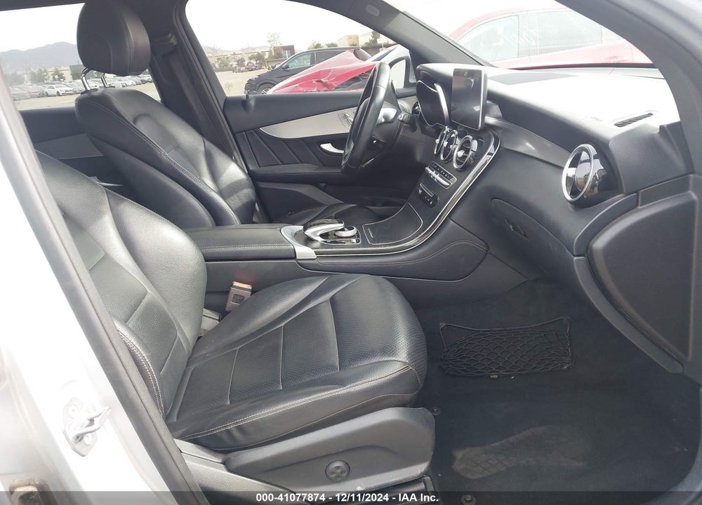 2019 MERCEDES-BENZ GLC 300 VIN: WDC0G4JB3KV121267