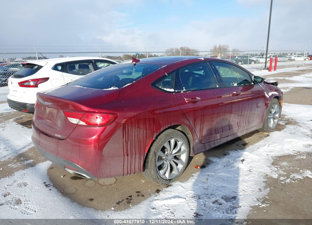 2015 CHRYSLER 200 S VIN: 1C3CCCBG4FN647775