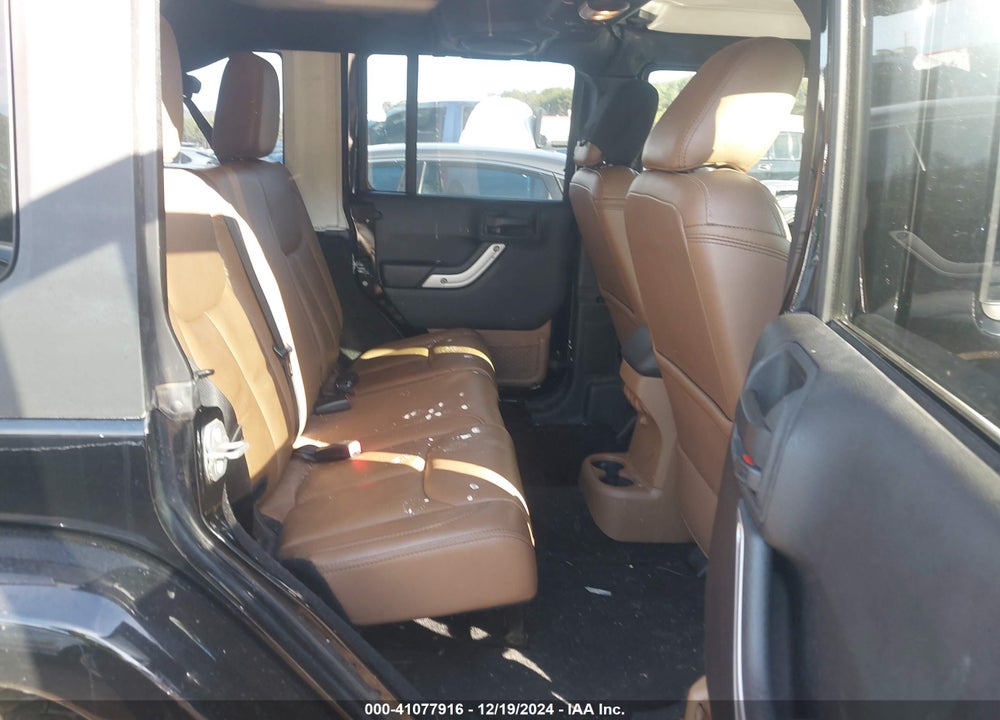 2014 JEEP WRANGLER UNLIMITED SAHARA VIN: 1C4BJWEG1EL206402