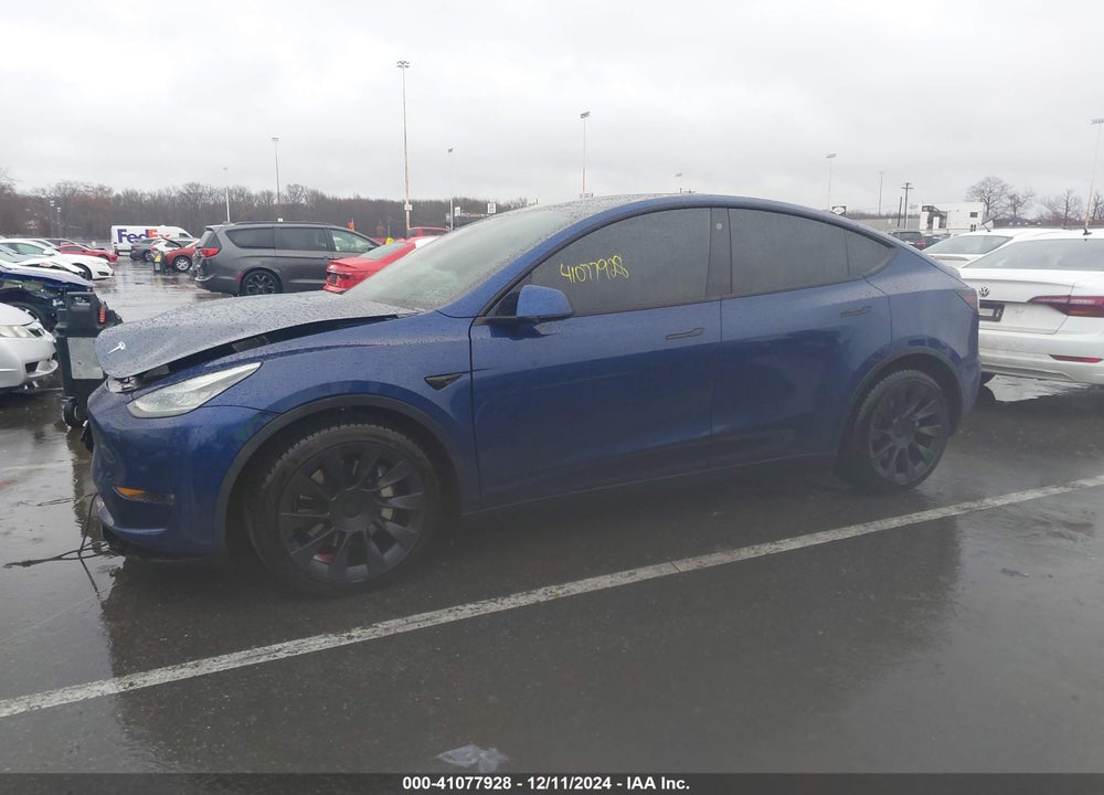 2021 TESLA MODEL Y LONG RANGE DUAL MOTOR ALL-WHEEL DRIVE VIN: 5YJYGDEE4MF121132
