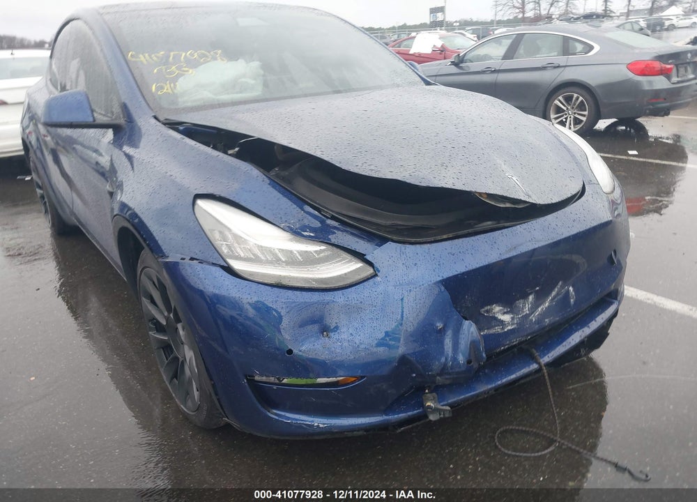2021 TESLA MODEL Y LONG RANGE DUAL MOTOR ALL-WHEEL DRIVE VIN: 5YJYGDEE4MF121132