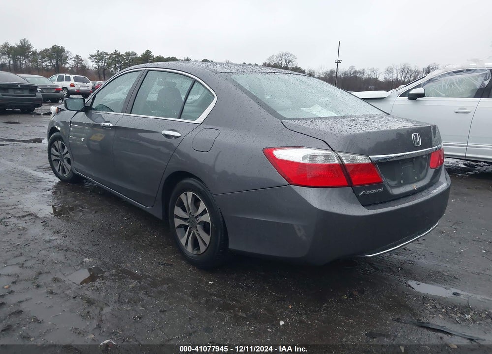 2015 HONDA ACCORD LX VIN: 1HGCR2F31FA186443