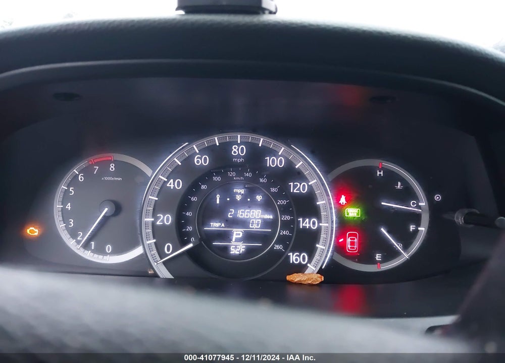 2015 HONDA ACCORD LX VIN: 1HGCR2F31FA186443