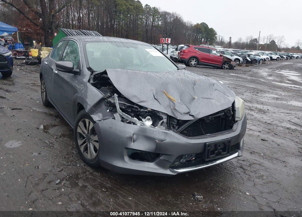 2015 HONDA ACCORD LX VIN: 1HGCR2F31FA186443
