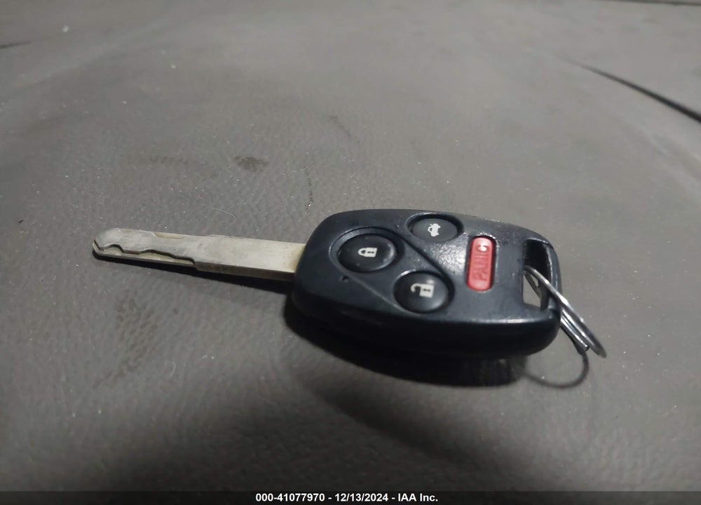 2010 HONDA ACCORD 2.4 EX VIN: 1HGCP2F75AA007774