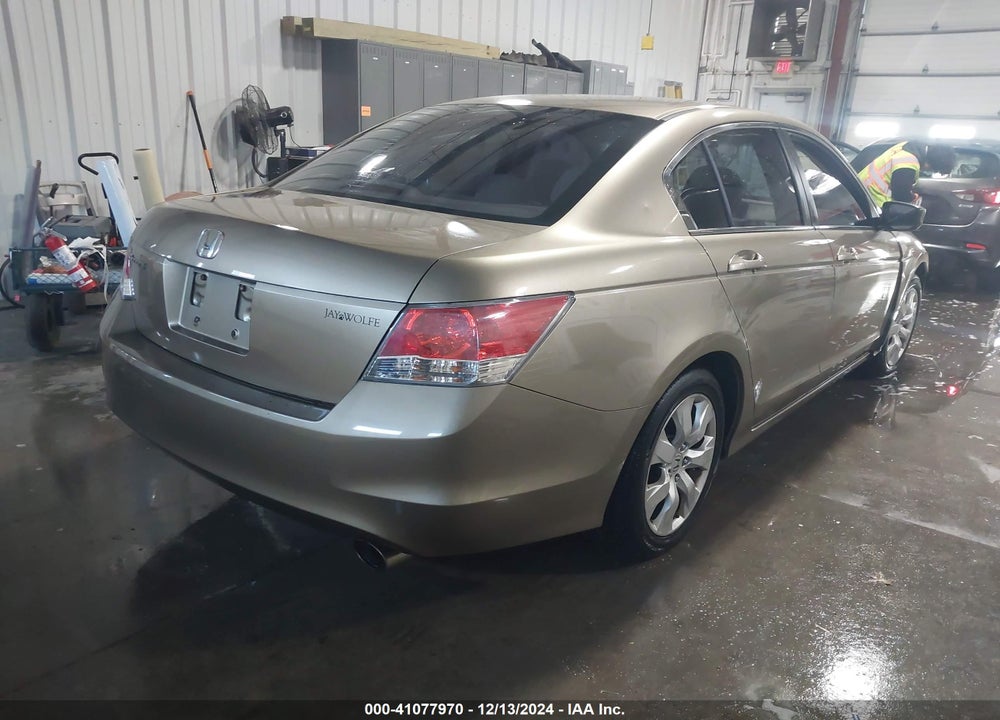 2010 HONDA ACCORD 2.4 EX VIN: 1HGCP2F75AA007774