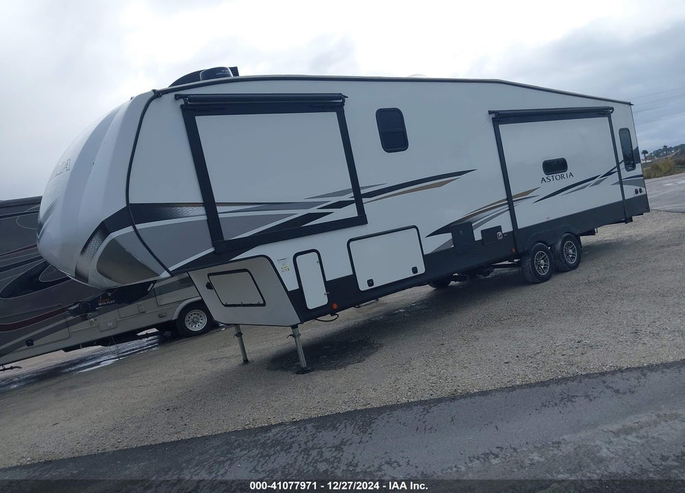 2023 KEYSTONE RV ASTORIA PLATINUM VIN: 4YDFAAR23PM915538