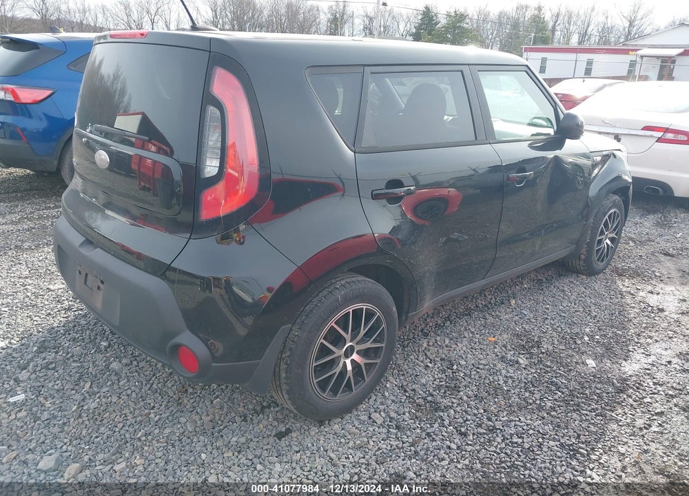 2014 KIA SOUL VIN: KNDJN2A21E7745047