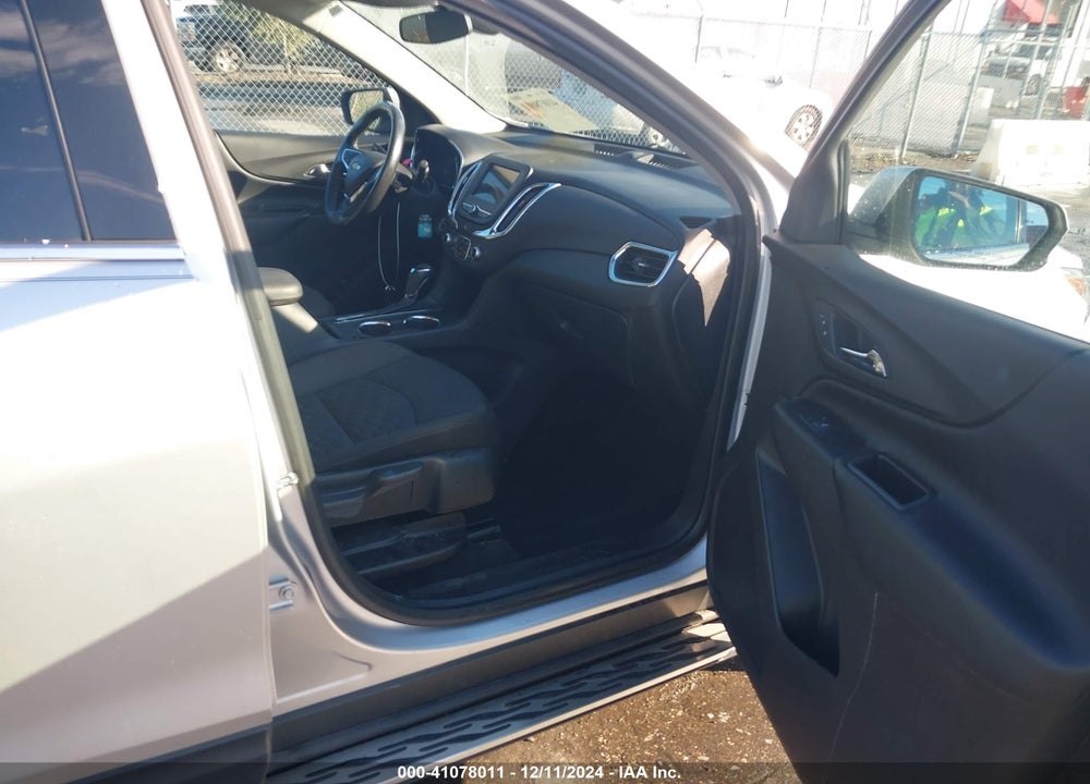 2019 CHEVROLET EQUINOX LT VIN: 3GNAXUEV6KS597251