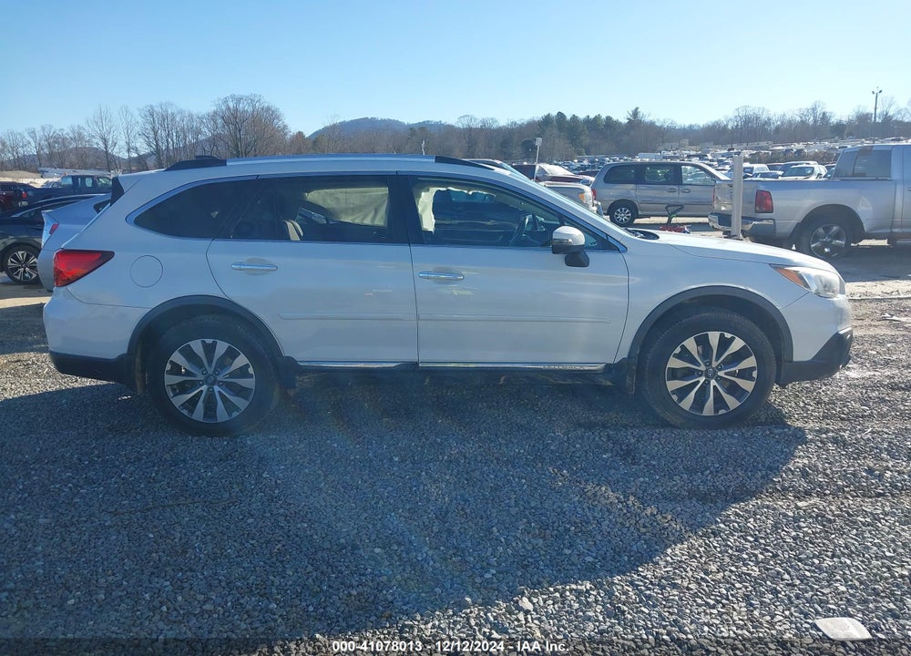 2017 SUBARU OUTBACK 3.6R TOURING VIN: 4S4BSETC7H3301375