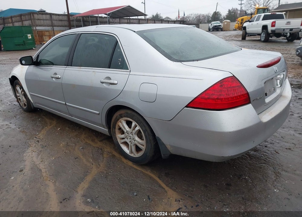 2007 HONDA ACCORD 2.4 SE VIN: 1HGCM56347A180587
