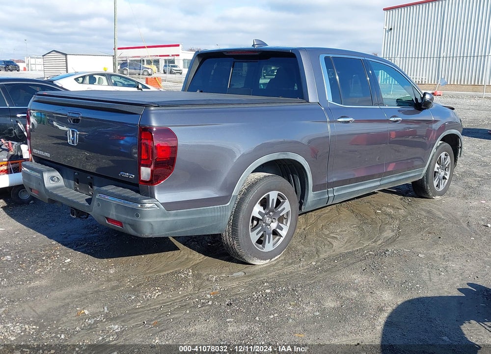 2017 HONDA RIDGELINE VIN: 5FPYK3F75HB004407