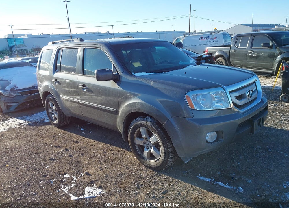 2011 HONDA PILOT EX-L VIN: 5FNYF4H60BB018441