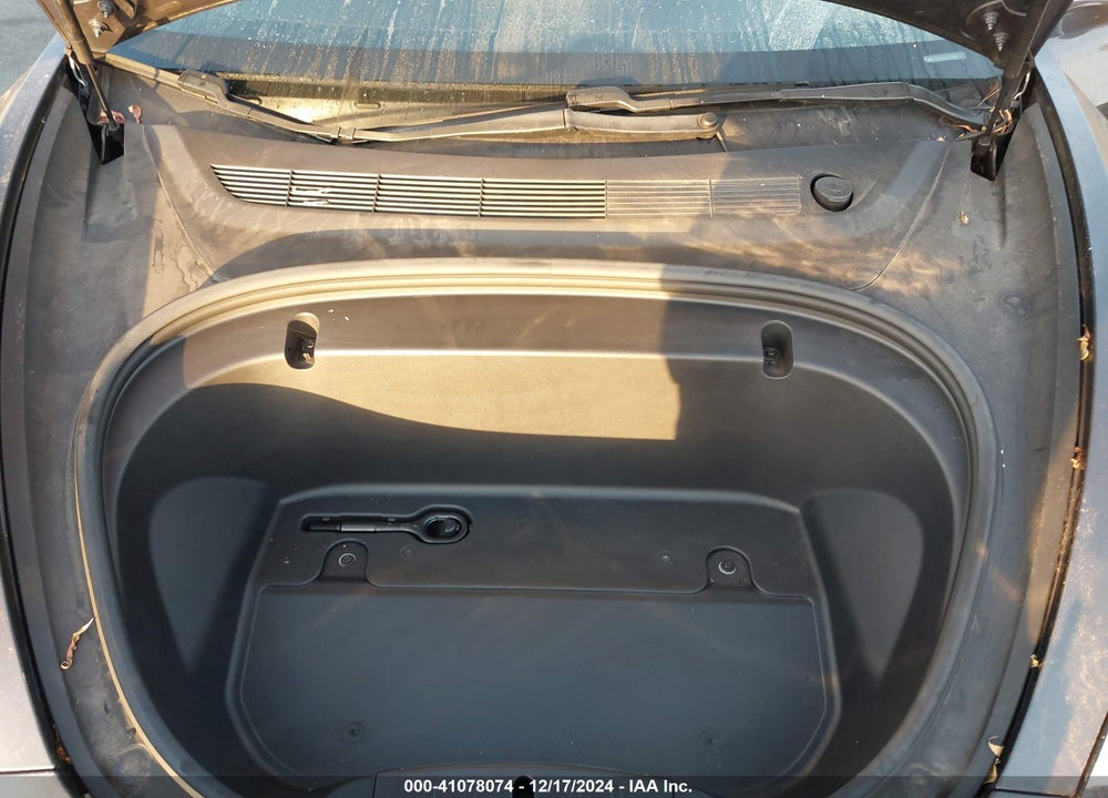 2020 TESLA MODEL 3 STANDARD RANGE PLUS REAR-WHEEL DRIVE/STANDARD RANGE REAR-WHEEL DRIVE VIN: 5YJ3E1EA4LF643897