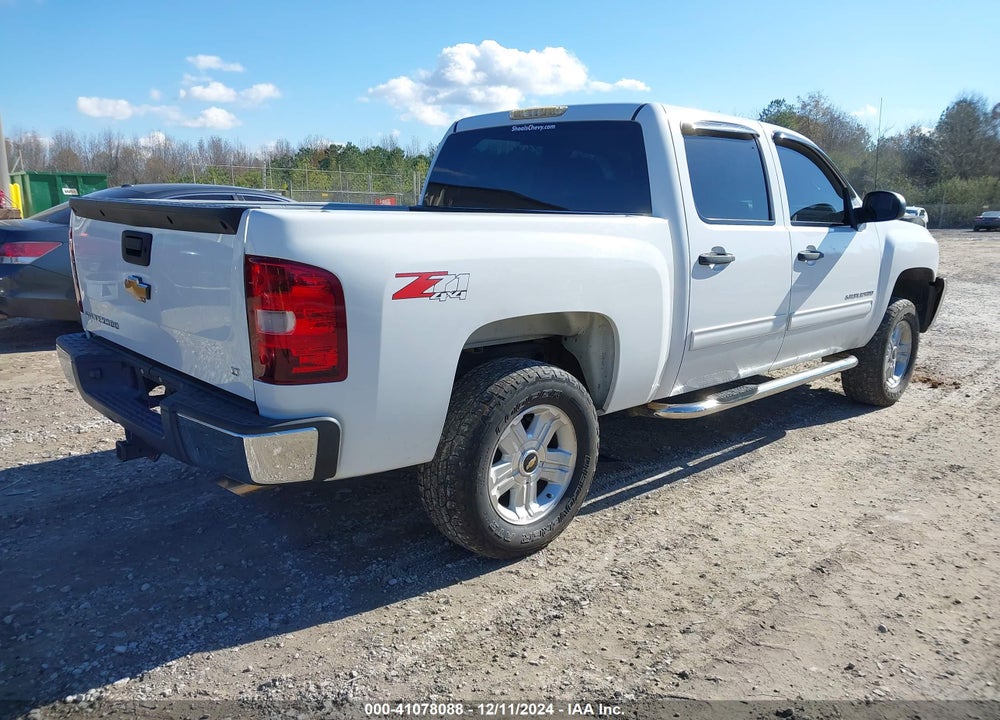 2012 CHEVROLET SILVERADO 1500 LT VIN: 3GCPKSE78CG111812
