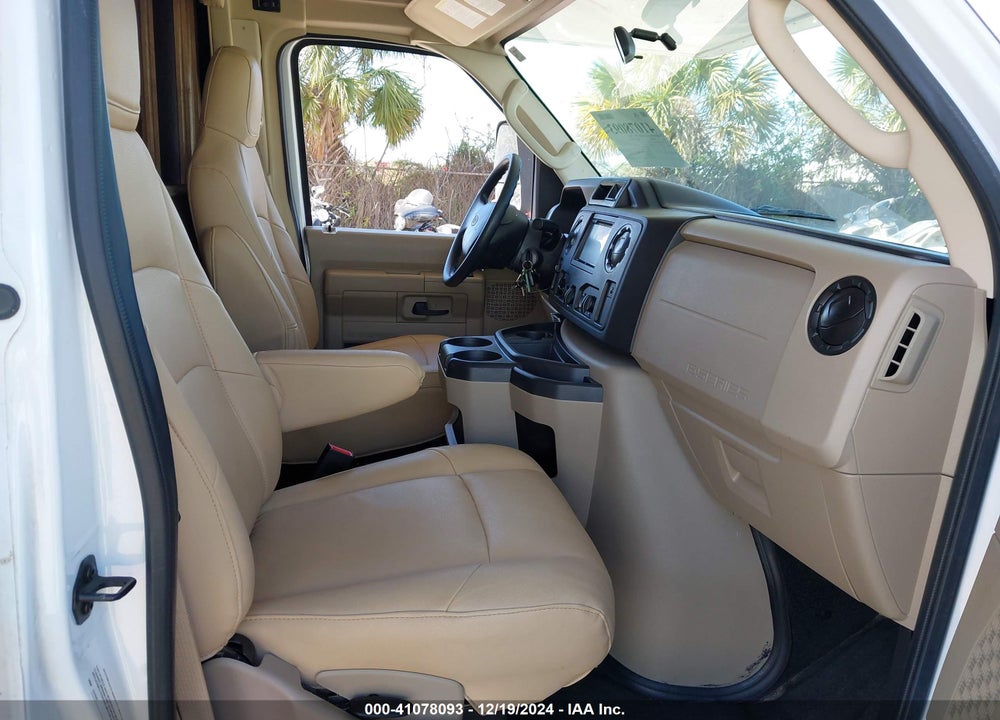 2016 FORD E-450 CUTAWAY VIN: 1FDXE4FS0GDC21547