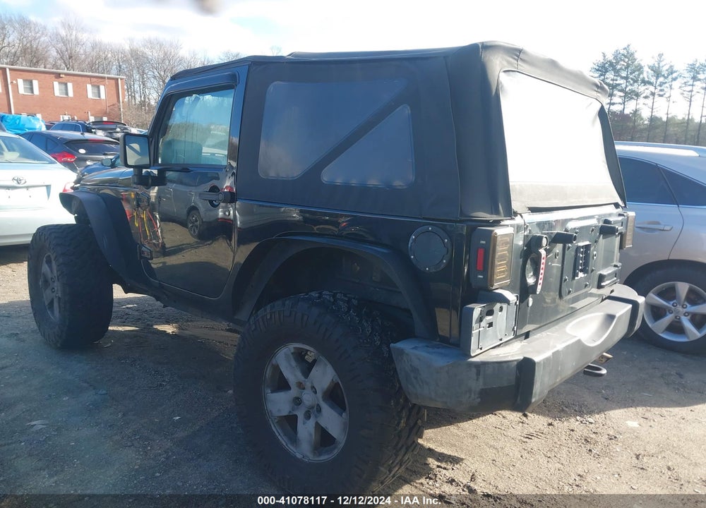 2007 JEEP WRANGLER SAHARA VIN: 1J8FA54127L115675