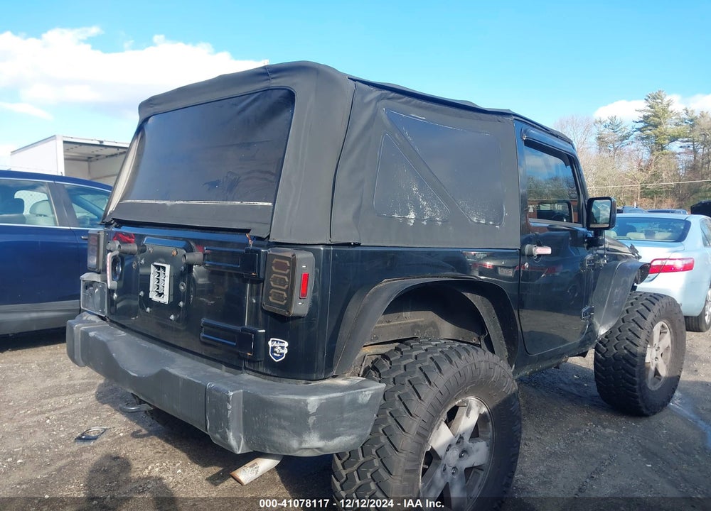 2007 JEEP WRANGLER SAHARA VIN: 1J8FA54127L115675