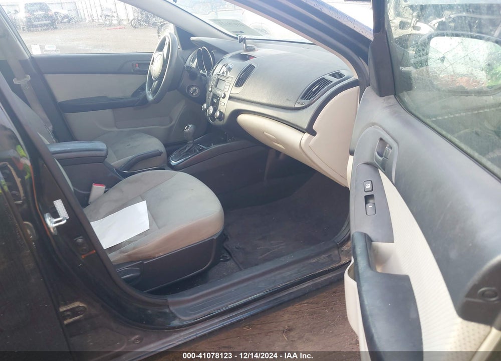 2011 KIA FORTE EX VIN: KNAFU4A2XB5434371