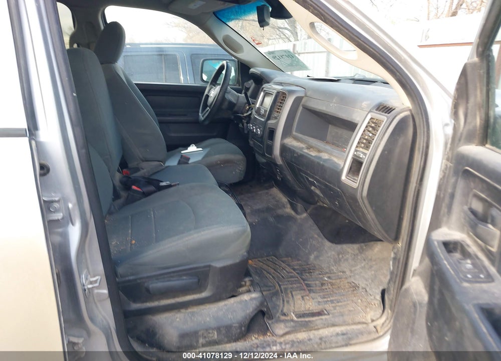2015 RAM 1500 TRADESMAN VIN: 3C6RR7KT6FG632915