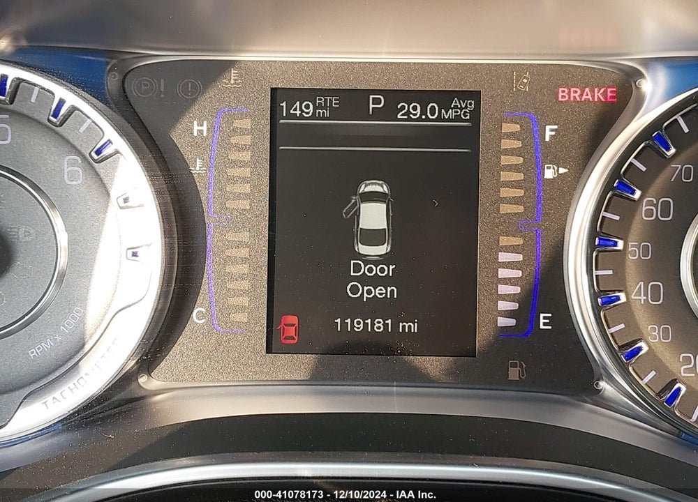 2016 CHRYSLER 200 LIMITED VIN: 1C3CCCAGXGN177092