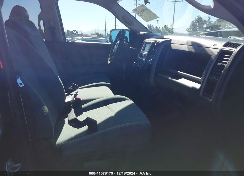 2017 RAM 1500 VIN: 1C6RR6FT4HS782148