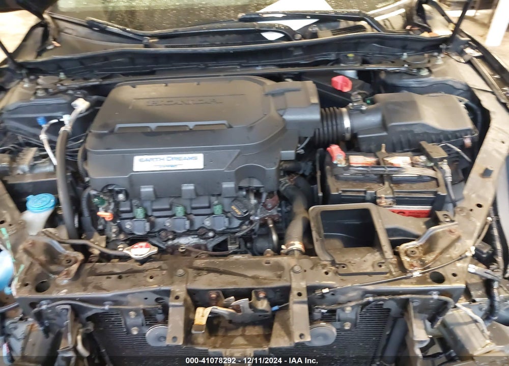 2015 HONDA ACCORD EX-L V-6 VIN: 1HGCR3F88FA035326