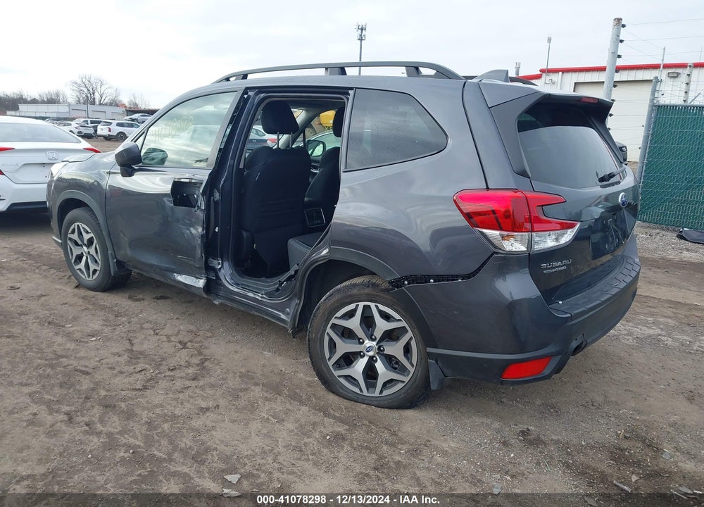 2023 SUBARU FORESTER PREMIUM VIN: JF2SKAEC4PH460819