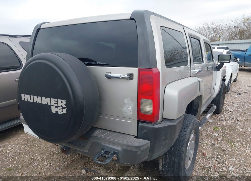 2009 HUMMER H3 SUV VIN: 5GTEN13E098105990