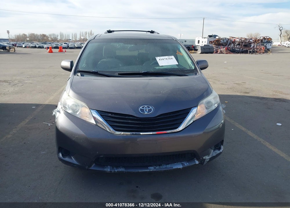 2013 TOYOTA SIENNA LE VIN: 5TDKK3DC9DS365272