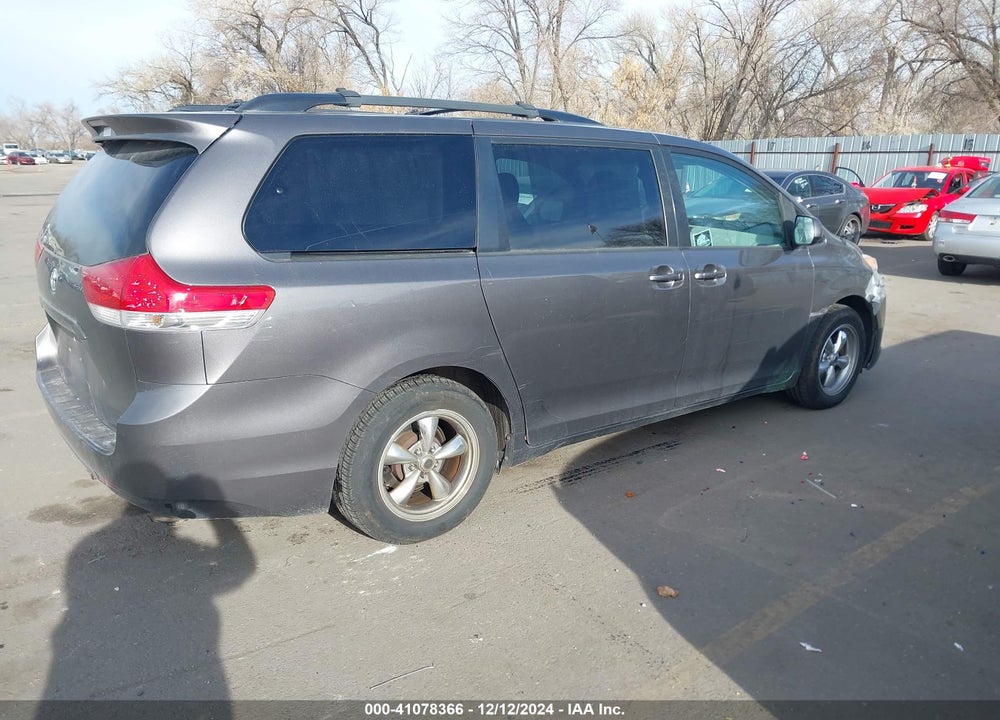 2013 TOYOTA SIENNA LE VIN: 5TDKK3DC9DS365272